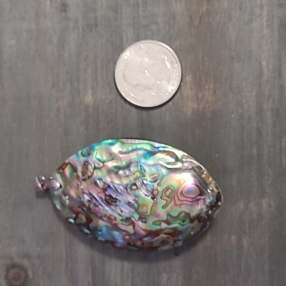 Abalone Shell Pendant - Picture 3 of 4